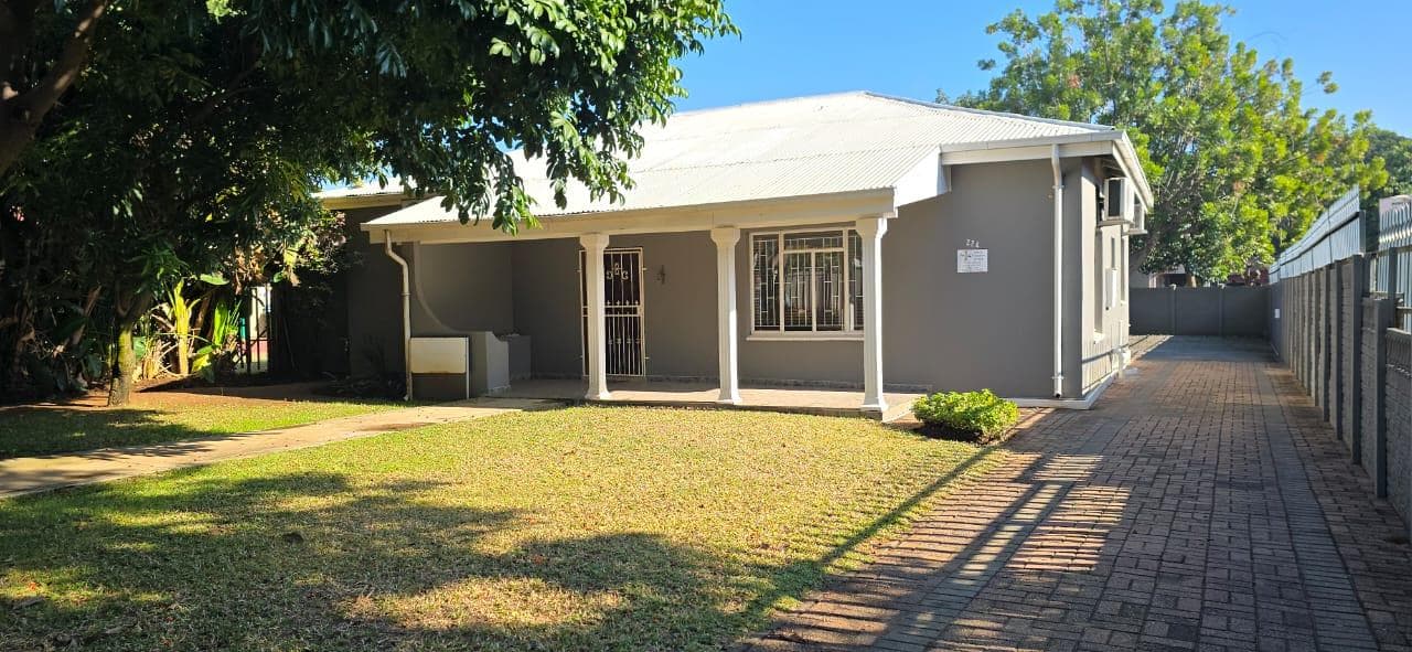4 Bedroom House in Rustenburg Central