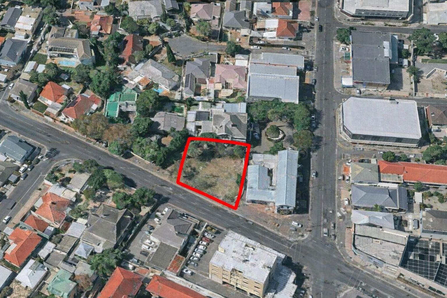 676 m² Land available in Claremont