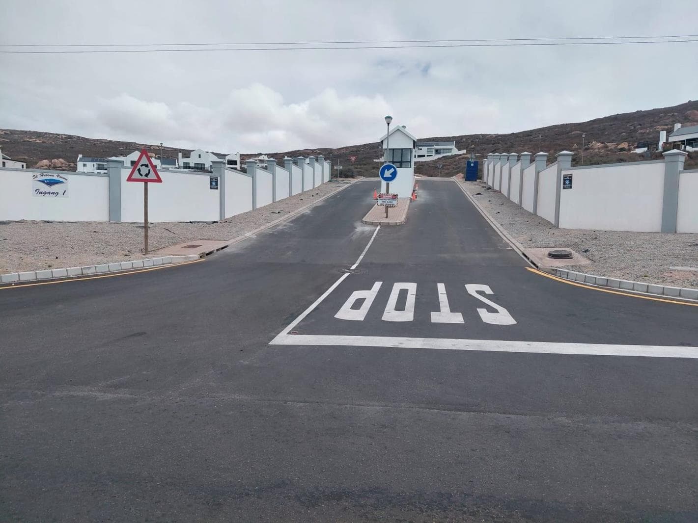 446 m² Land available in St Helena Views
