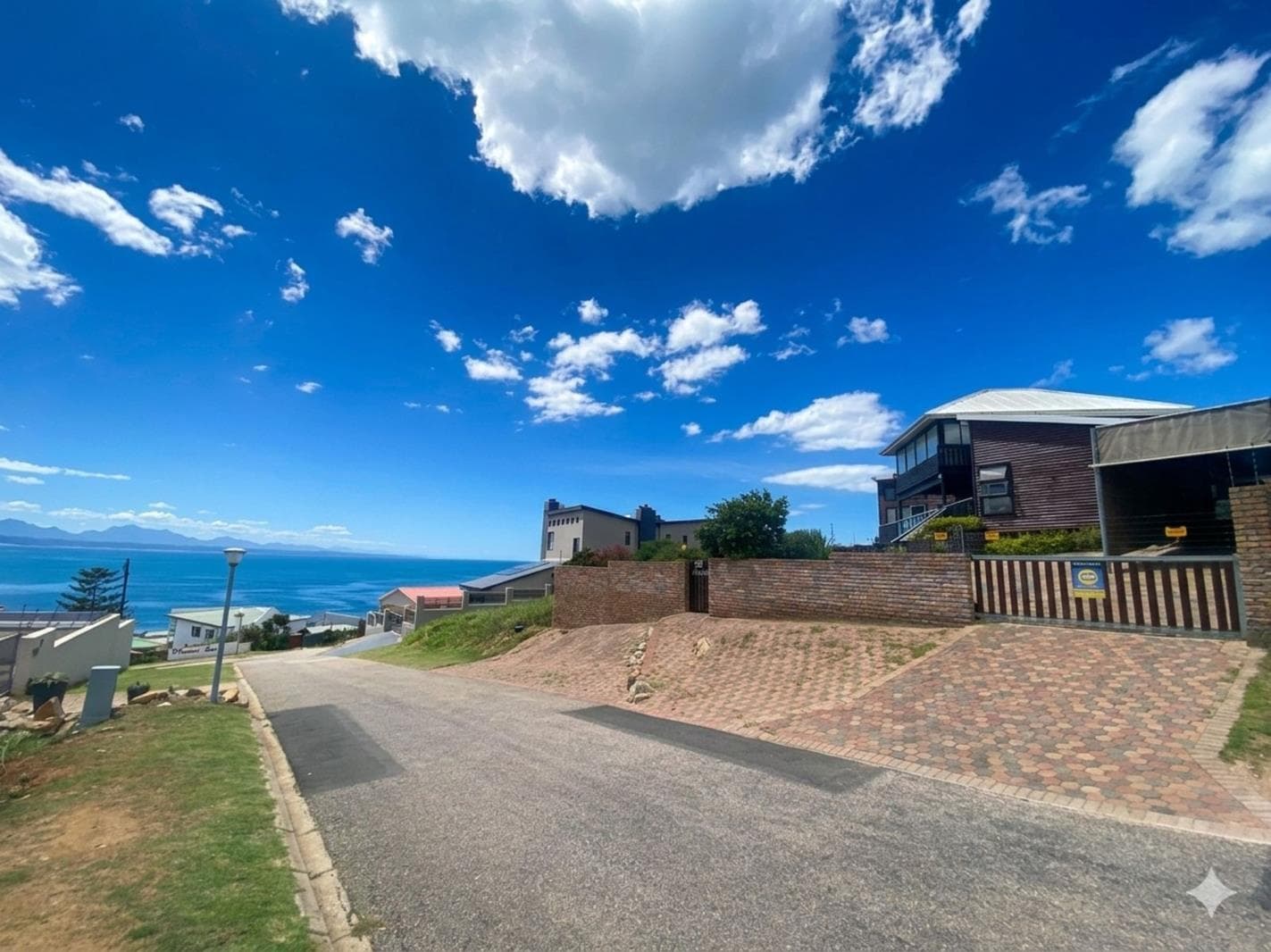 865 m² Land available in De Bakke