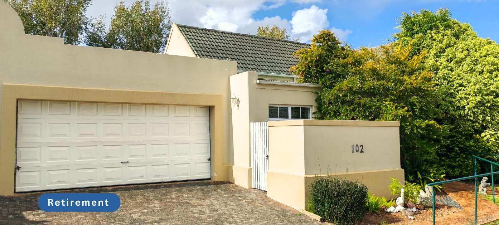 2 Bedroom Townhouse in Van Riebeeckshof