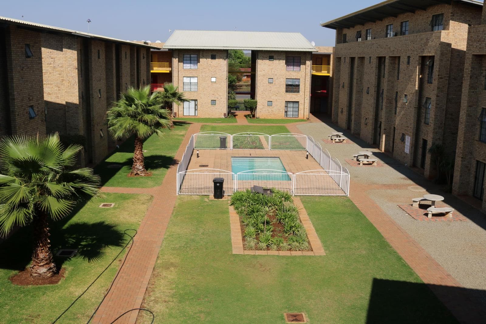 2 Bedroom Apartment in Kanoniers Park