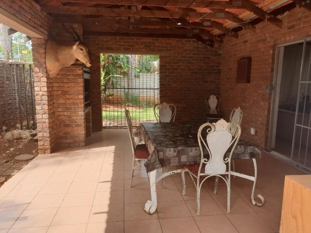 4 Bedroom House in Flora Park