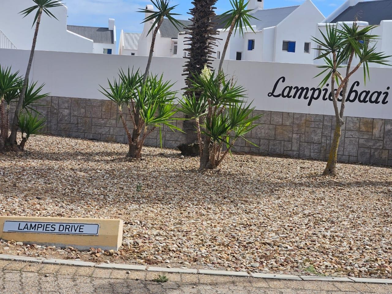 499 m² Land available in Lampiesbaai