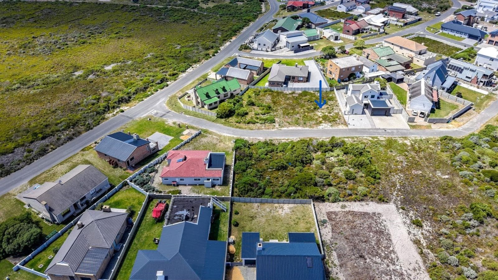 616 m² Land available in Struisbaai