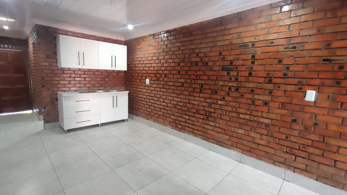 Property to rent in Langenhoven Park