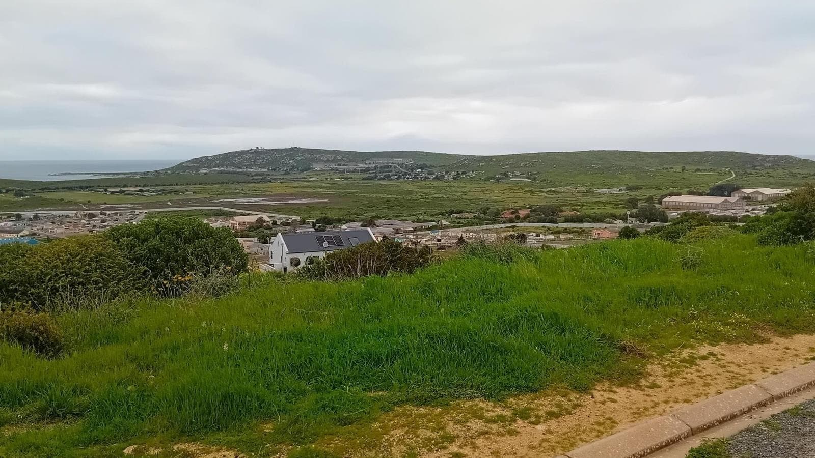 782 m² Land available in Saldanha