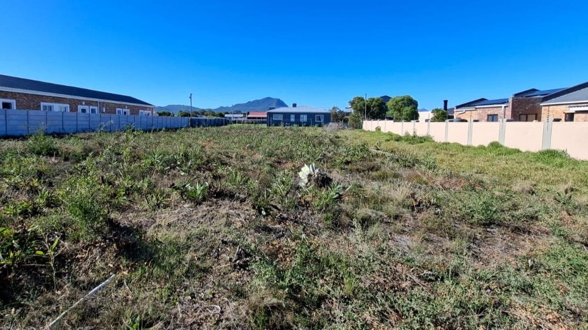 1 336 m² Land available in Fisherhaven