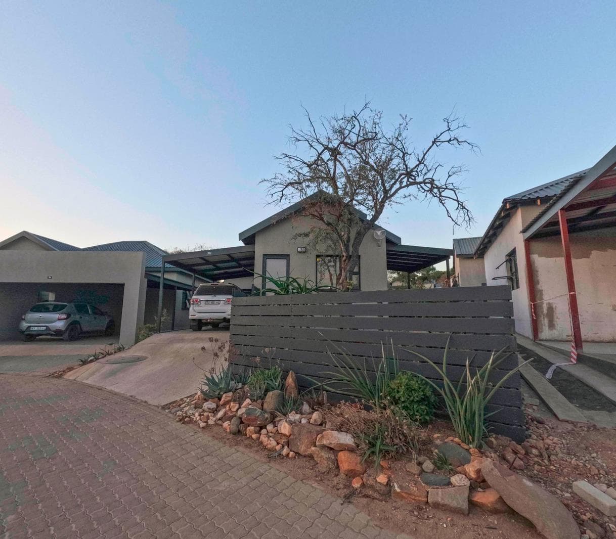 2 Bedroom House in Zandspruit Bush and Aero Estate