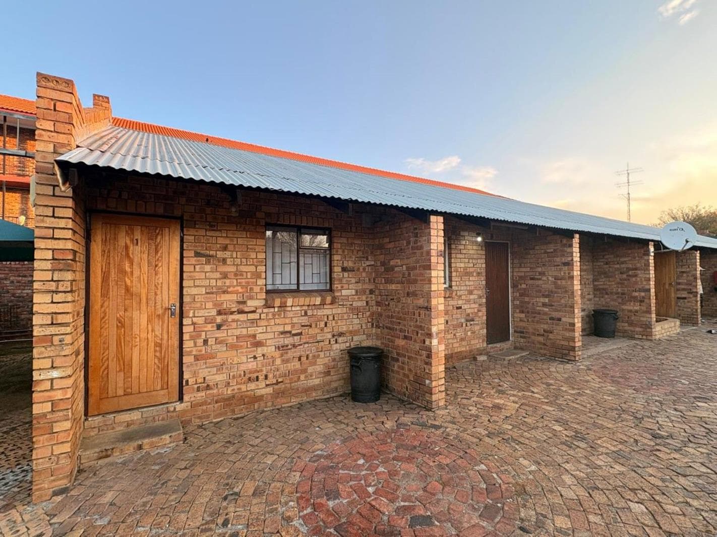 1 Bedroom Apartment in Potchefstroom Central