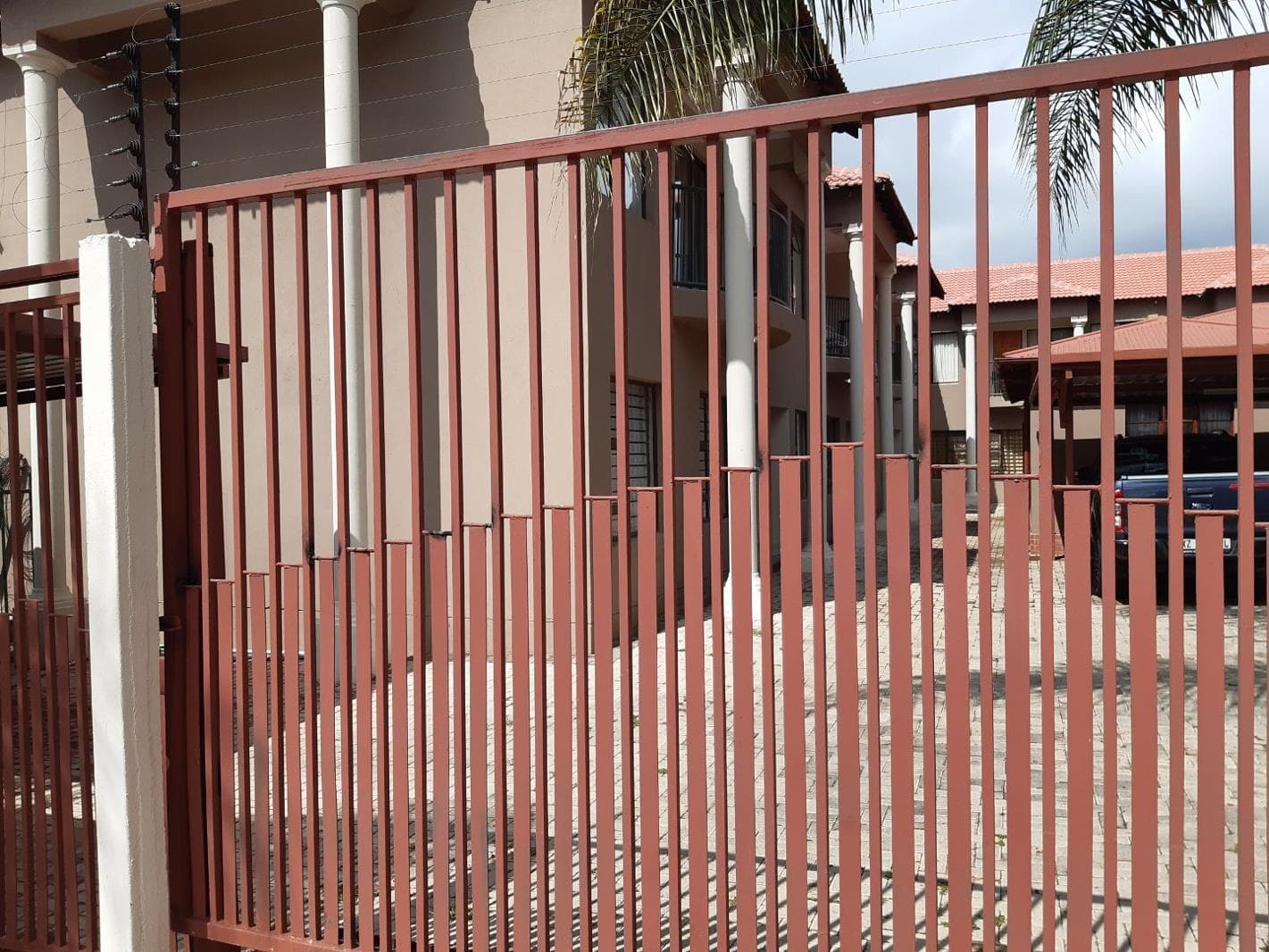 2 Bedroom Townhouse in Capricorn