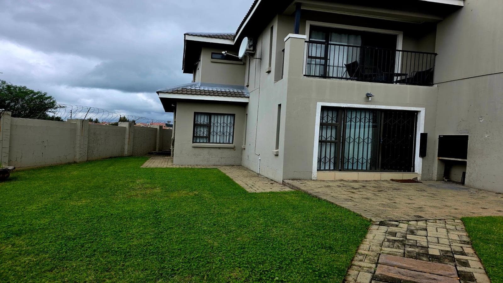 3 Bedroom Townhouse in Shellyvale