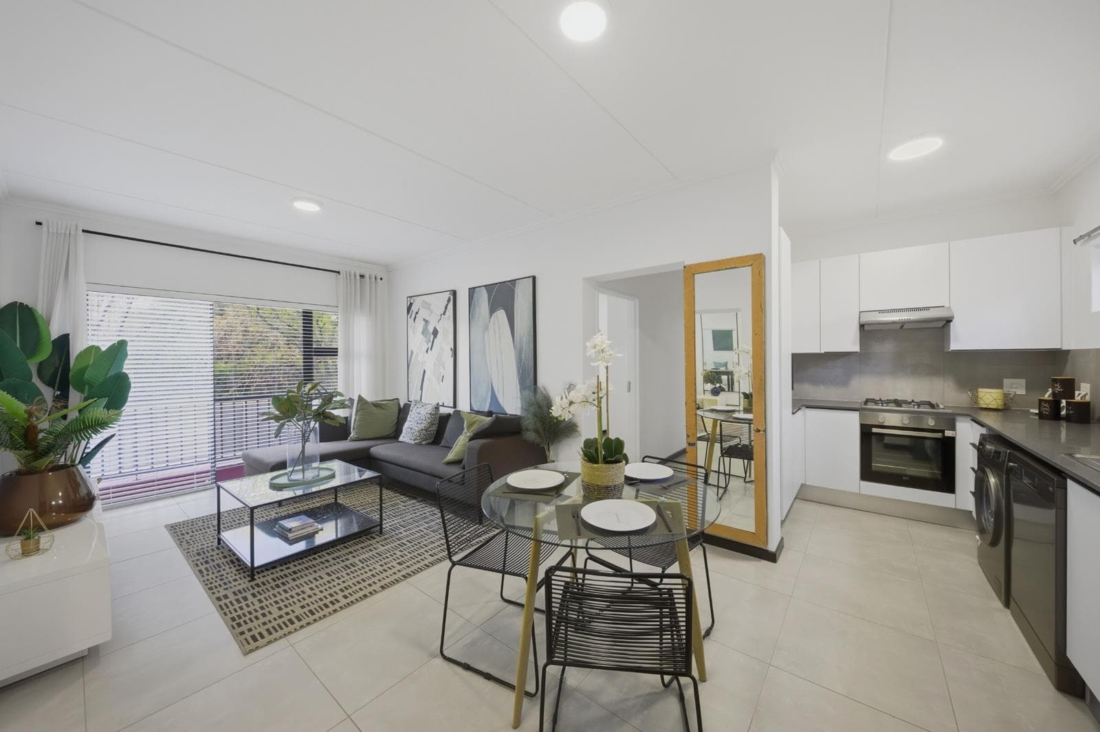 3 Bedroom Apartment in Chartwell