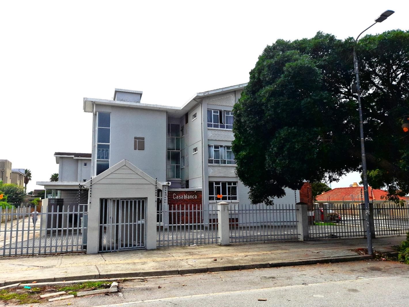 2 Bedroom Apartment in Richmond Hill