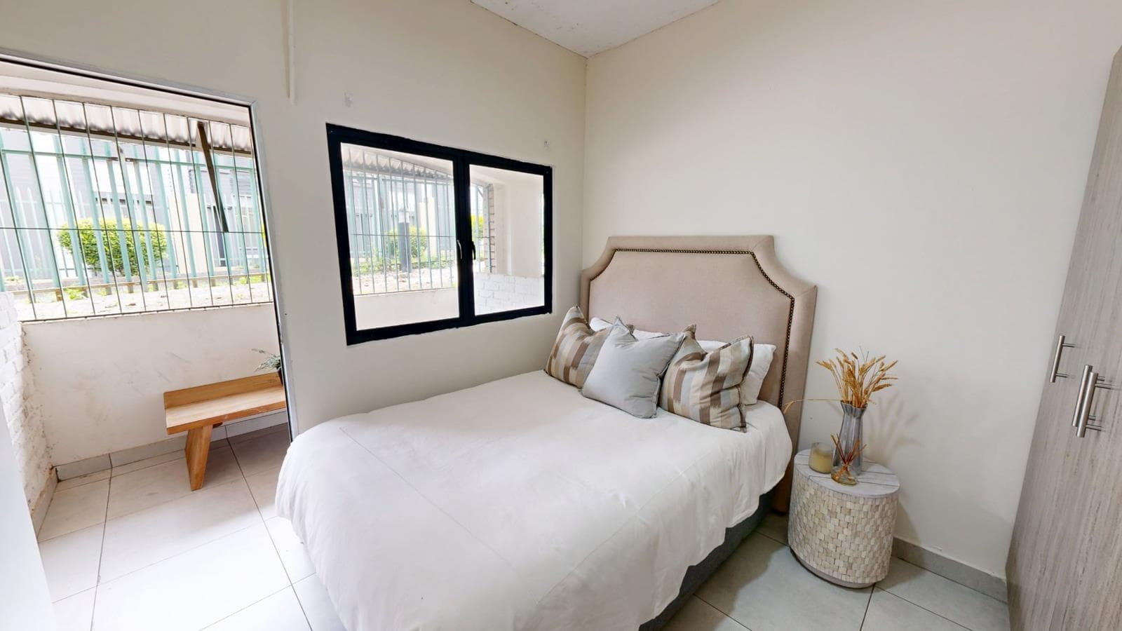 1 Bedroom Apartment in Sunninghill