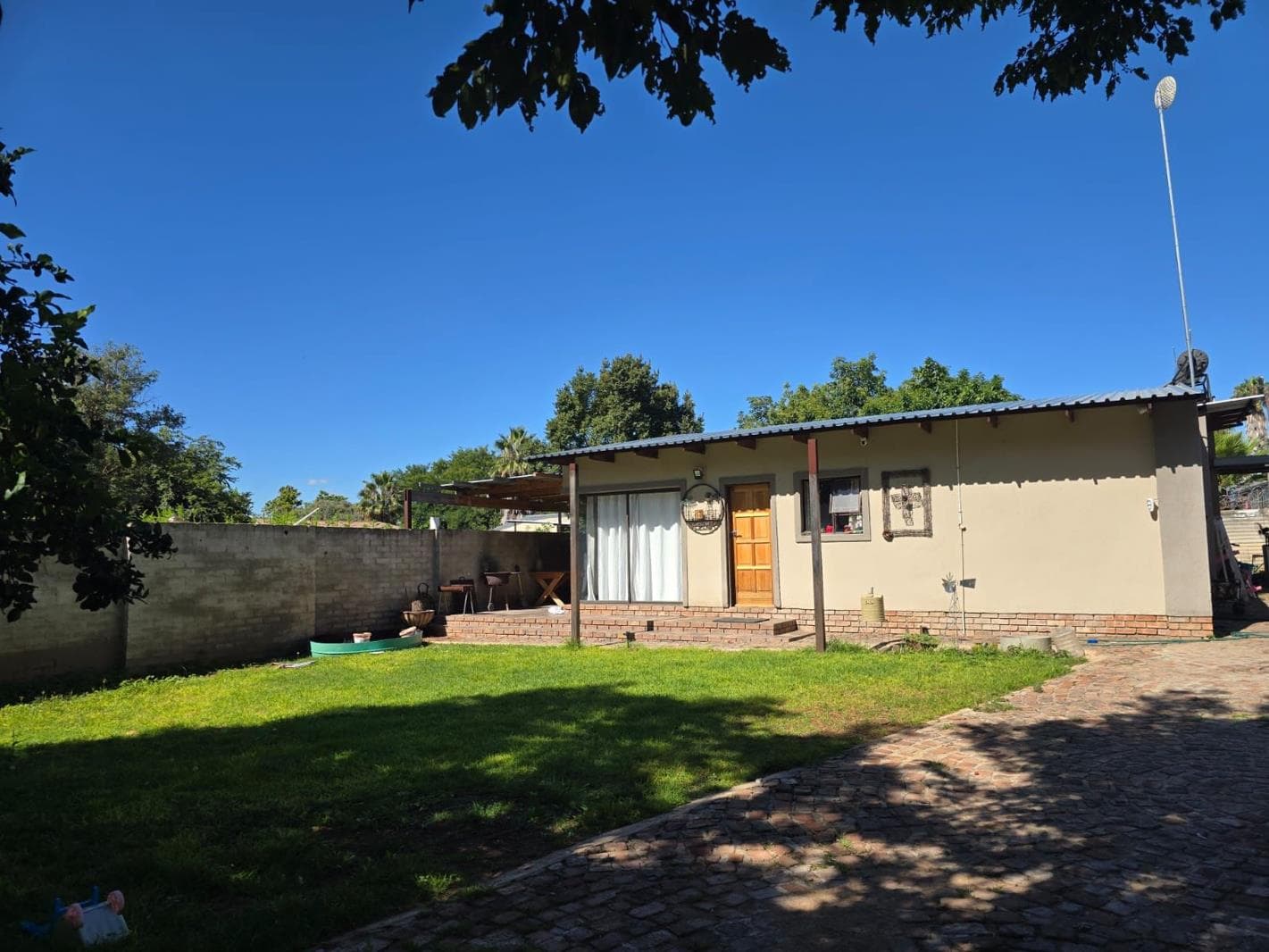 7 Bedroom House in Annadale