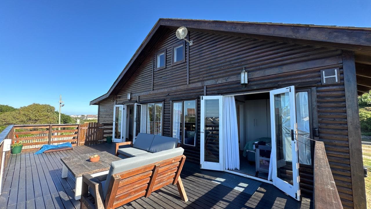 2.5 Bedroom House in West Beach