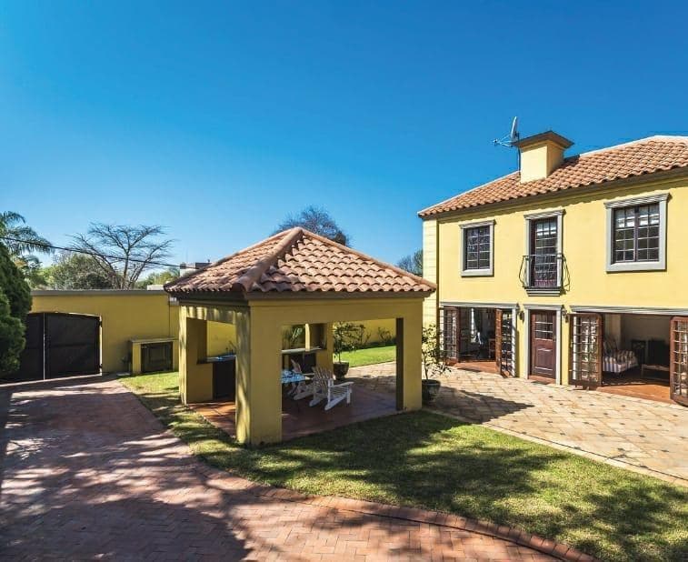 2 Bedroom House in Houghton Estate