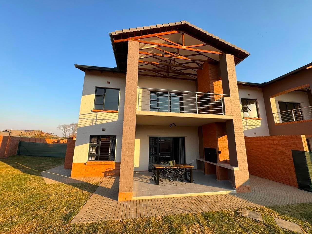 2 Bedroom Apartment in Rietvalleirand