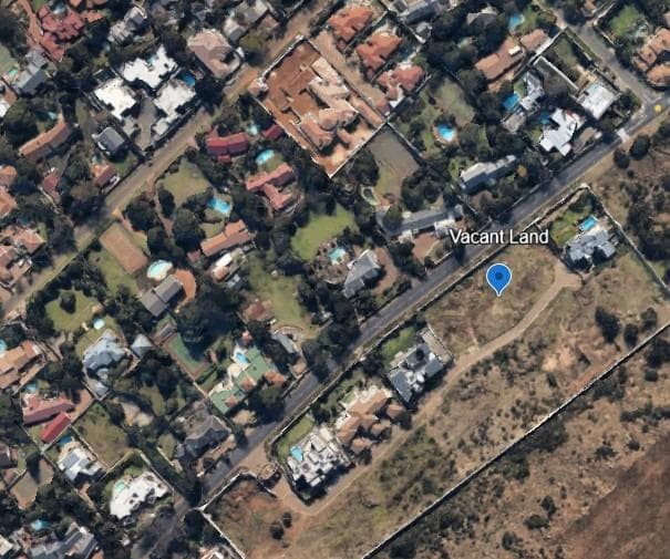 1 726 m² Land available in Bedfordview