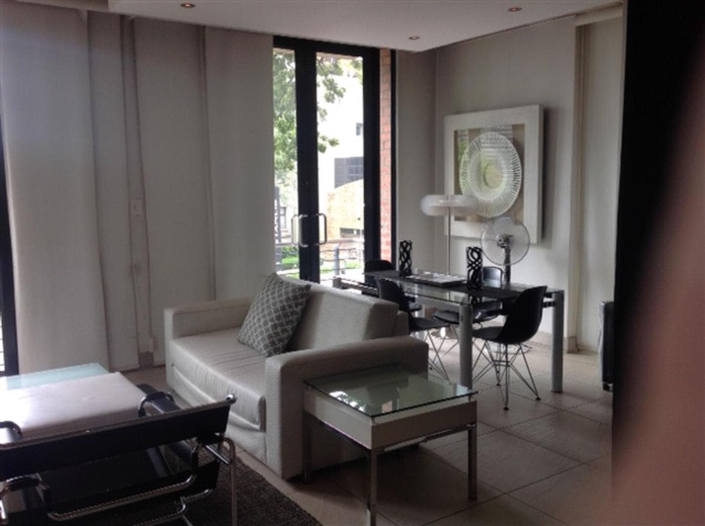 1 Bedroom Apartment in Melrose Arch
