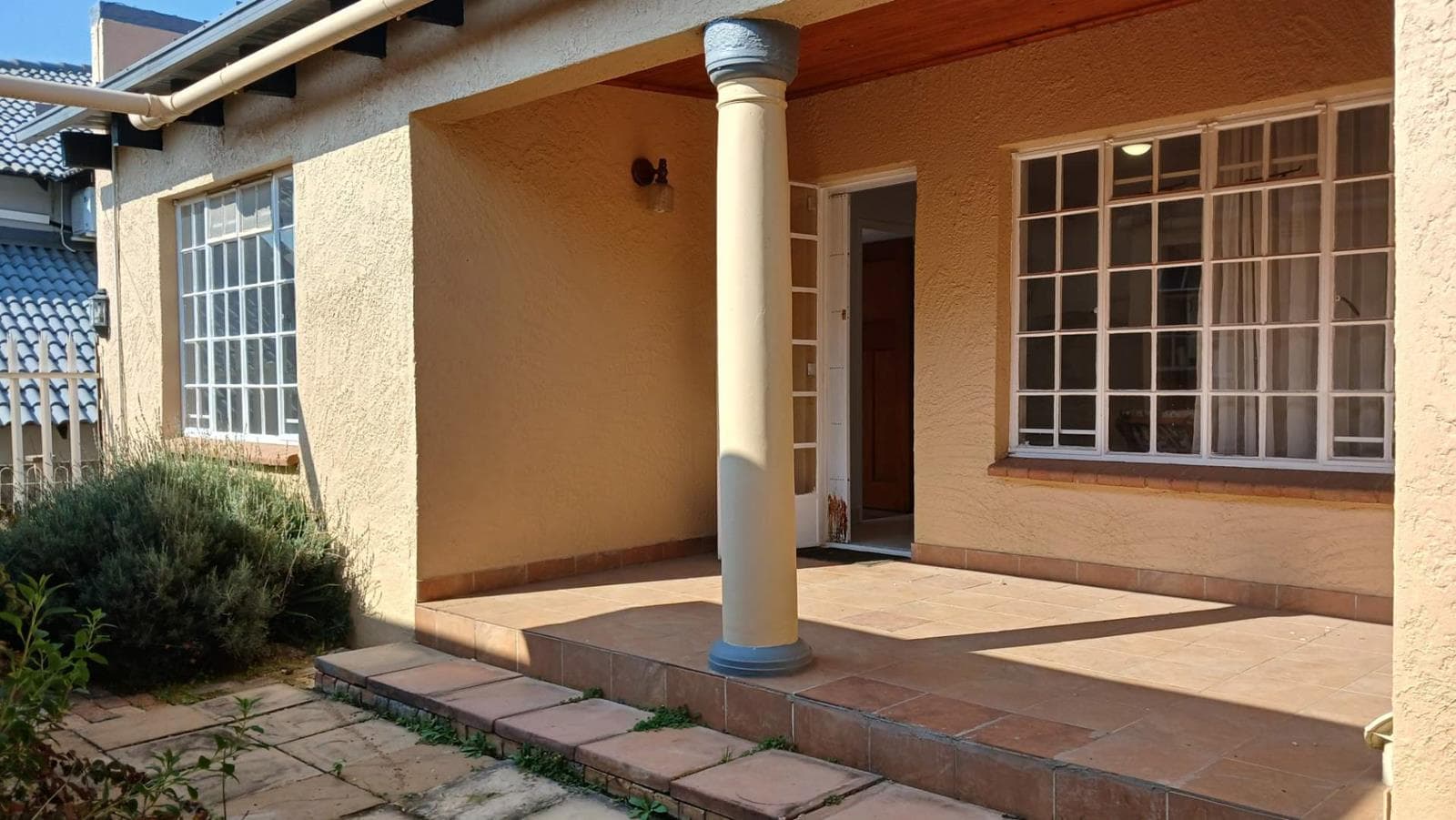 1 Bedroom Garden Cottage in Paulshof