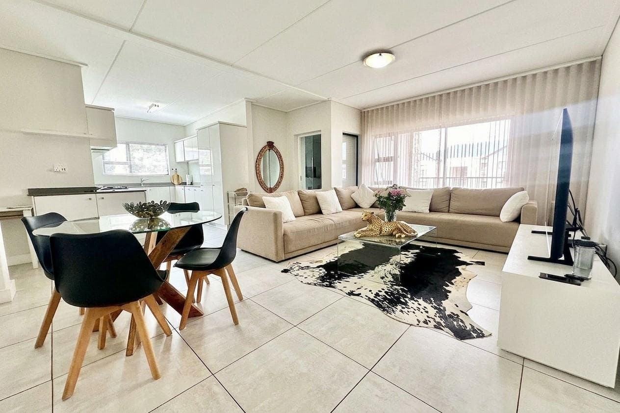 3 Bedroom Apartment in The Polofields