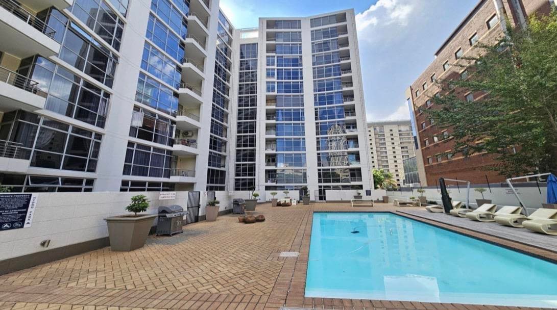 1 Bedroom Apartment in Sandton Central