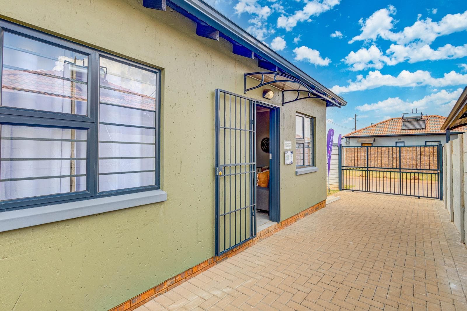 4 Bedroom House in Zola