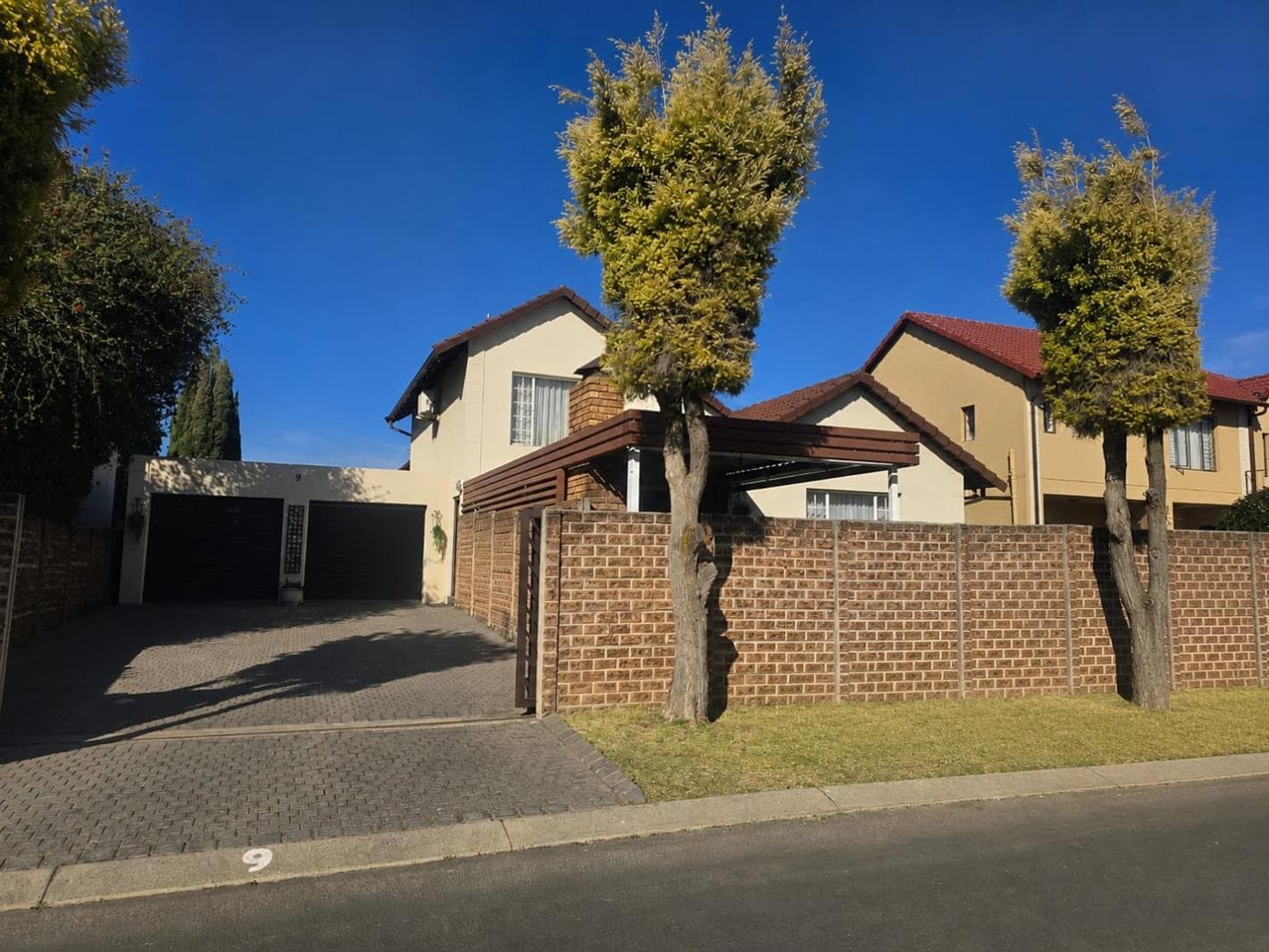 4 Bedroom House in Ravenswood