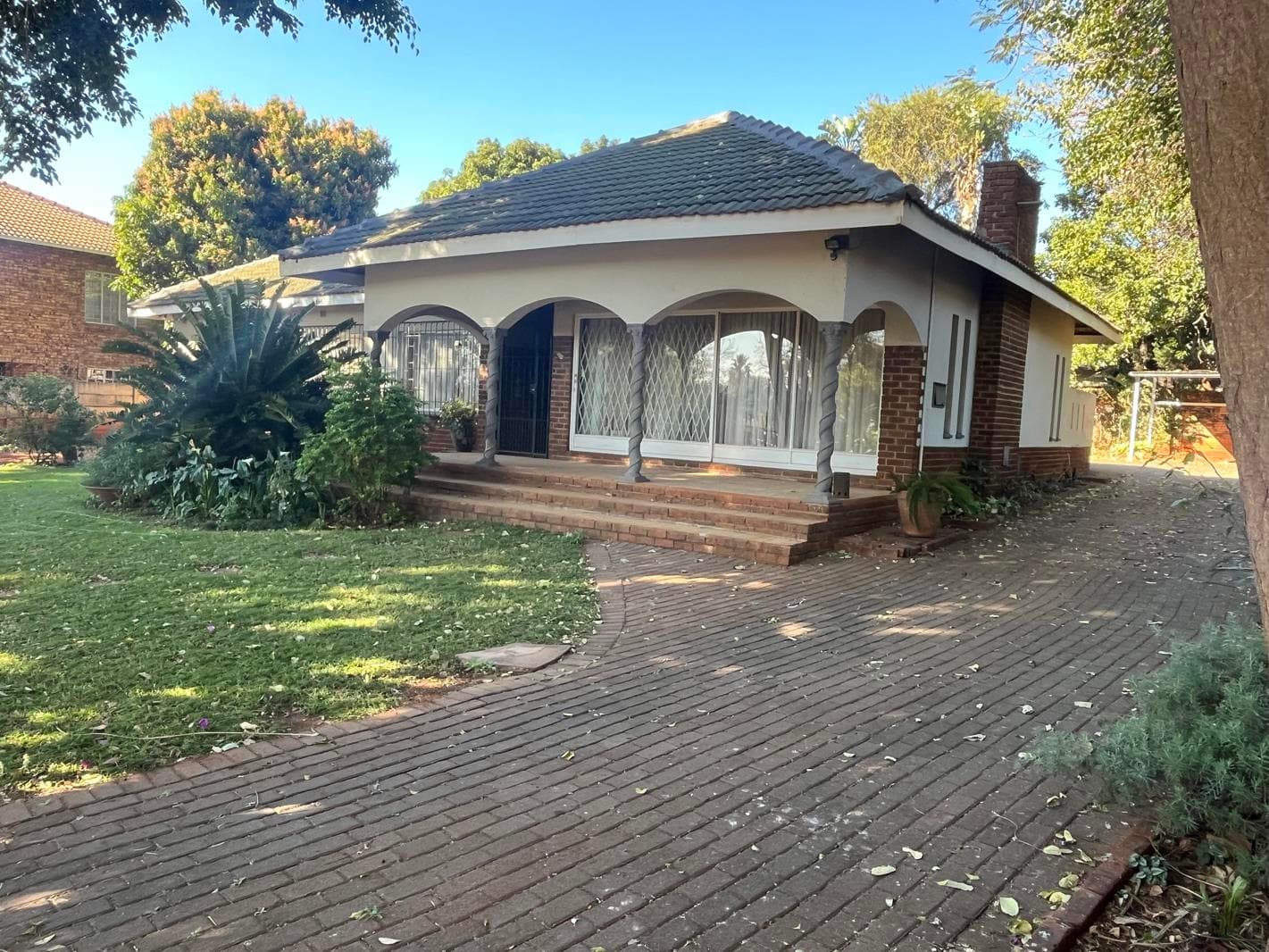 3 Bedroom House in Dorandia