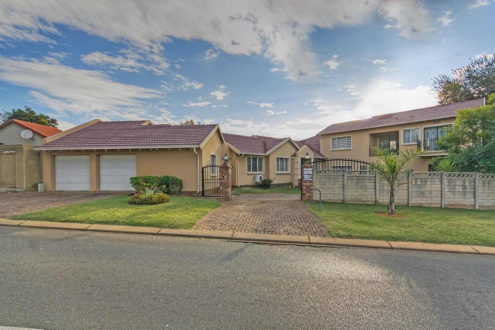 7 Bedroom House in Elandspark