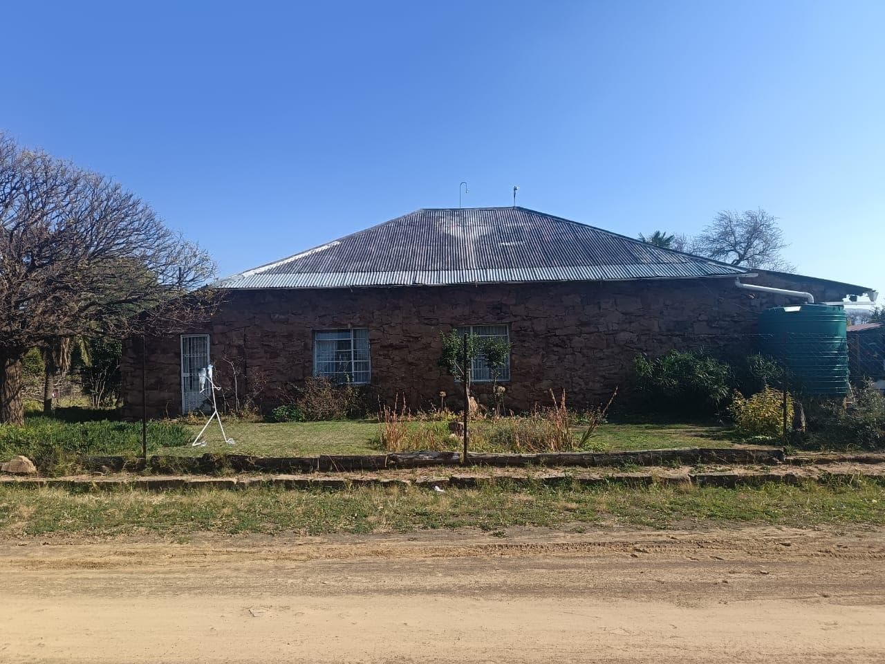 3 Bedroom House in Lady Grey