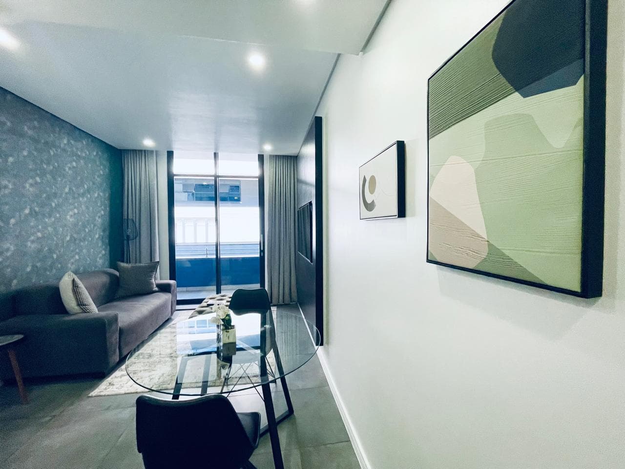 1 Bedroom Apartment in Illovo