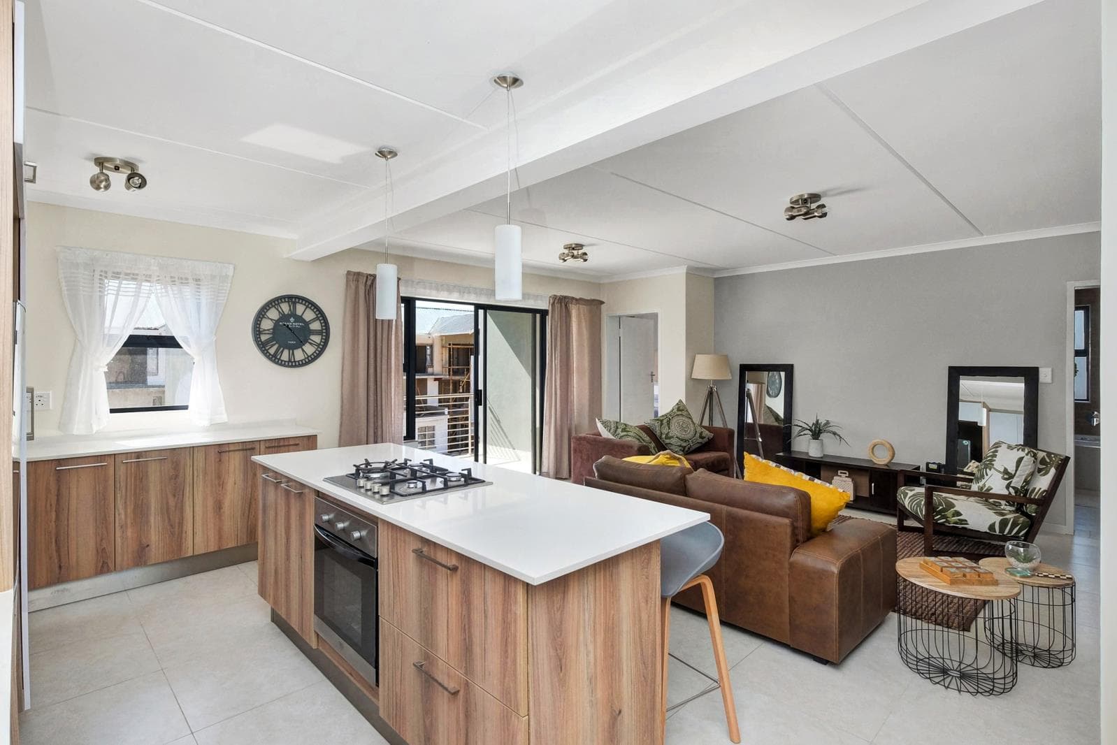 2 Bedroom Apartment in Modderfontein