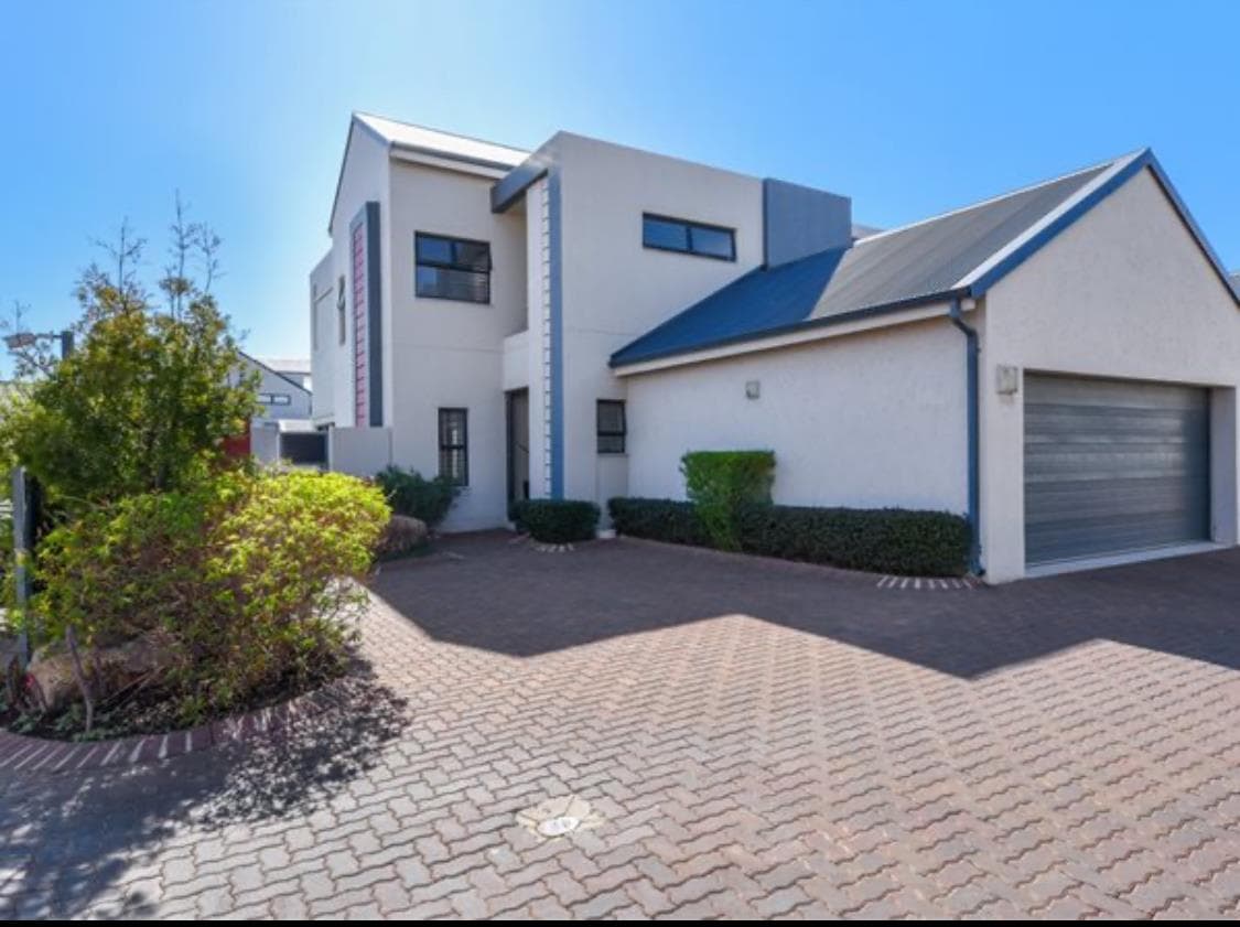 3 Bedroom House in Paulshof