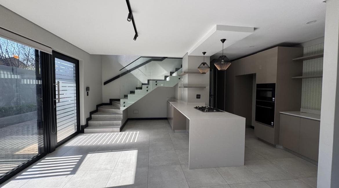 3 Bedroom Cluster in Bryanston