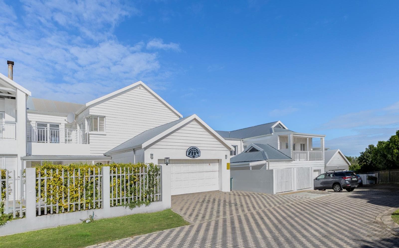 3 Bedroom House in Kenton On Sea