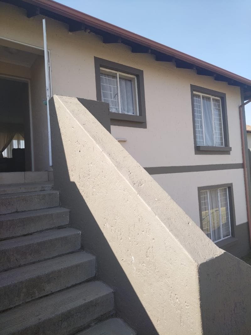 2 Bedroom House in Parkrand