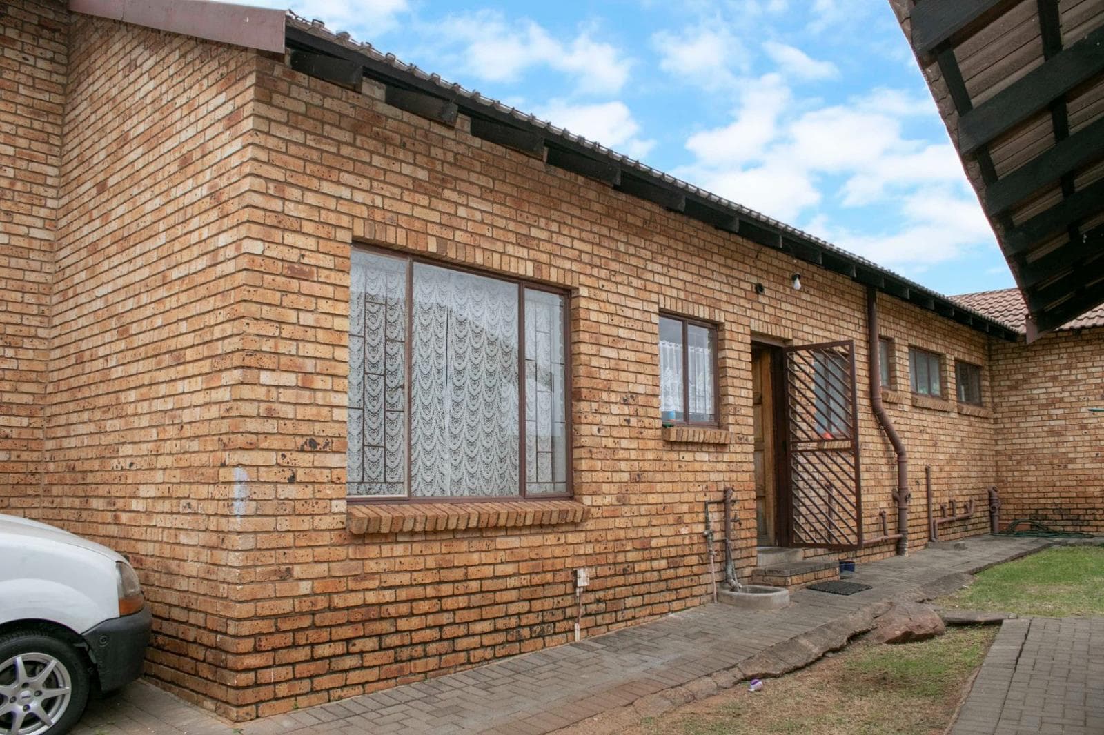 3 Bedroom House in Suiderberg