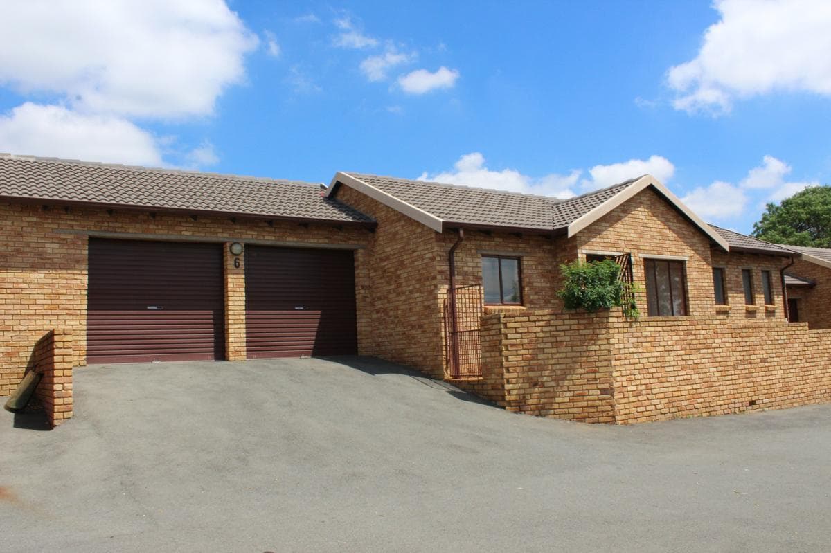 3 Bedroom Townhouse in North Riding