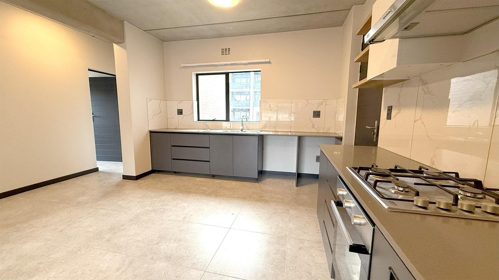 4 Bedroom Apartment in Treesbank AH