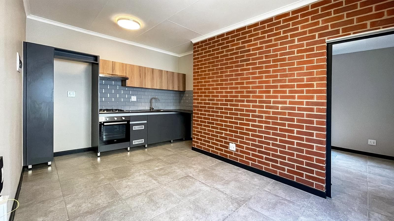 Studio apartment in Helderfontein Estate