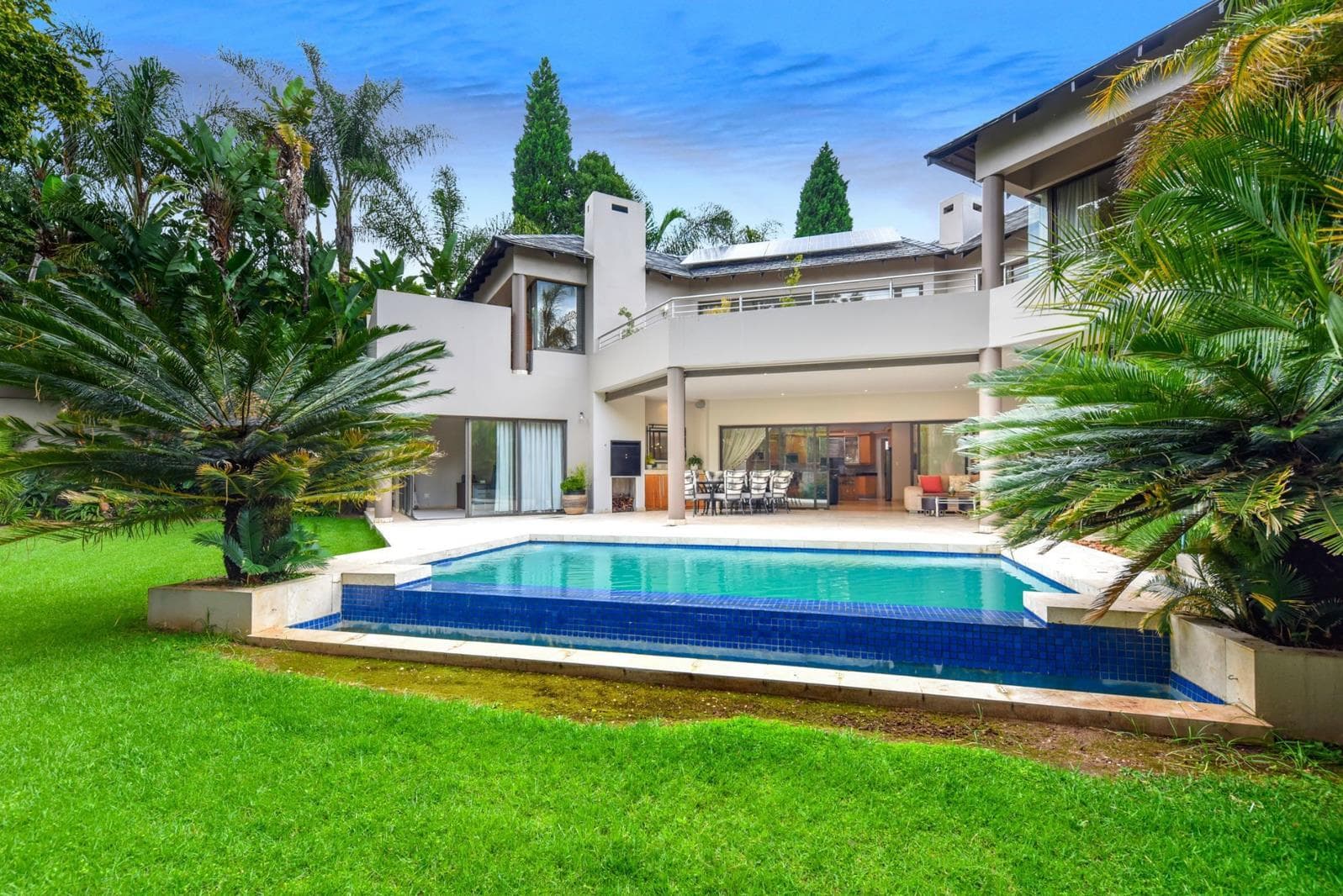 5 Bedroom Cluster in Bryanston