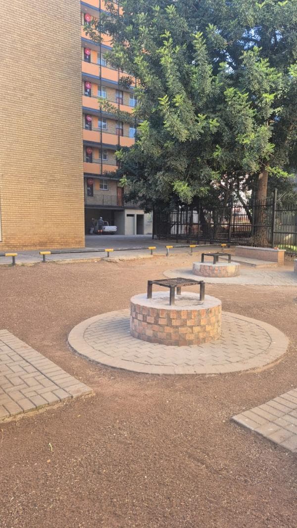 1.5 Bedroom Apartment in Pretoria Central