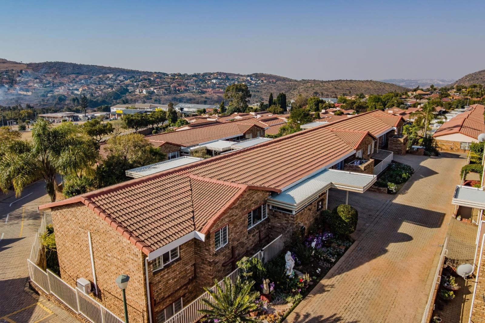 2 Bedroom Townhouse in Rangeview