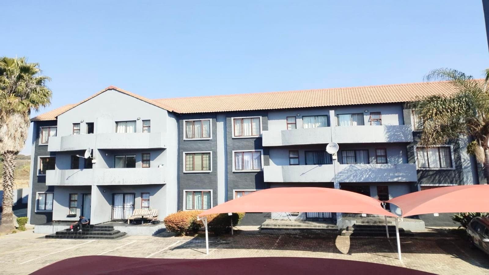 Studio Apartment in Erand Gardens