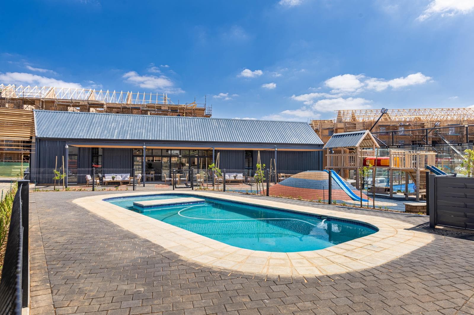 1 Bedroom Apartment in Menlyn