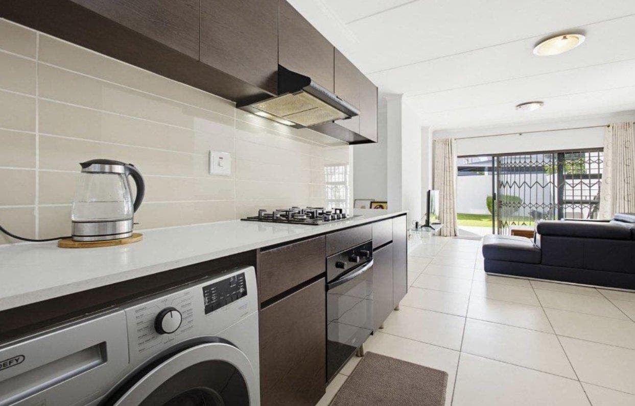 3 Bedroom Apartment in Greenstone Hill