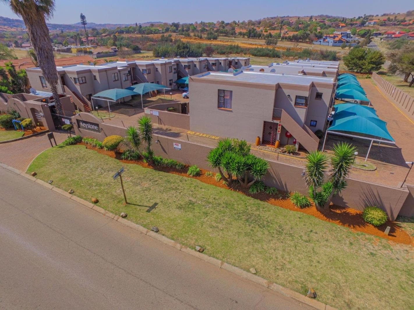 2 Bedroom House in Glenvista